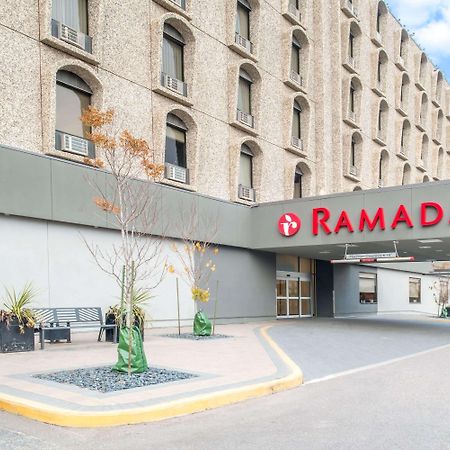 Ramada By Wyndham Saskatoon Otel Dış mekan fotoğraf